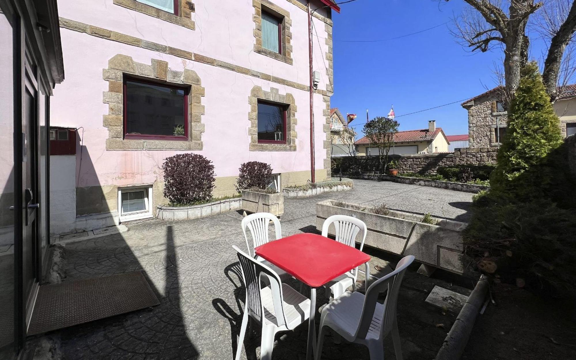 Posada Villa Rosa Reinosa Bagian luar foto