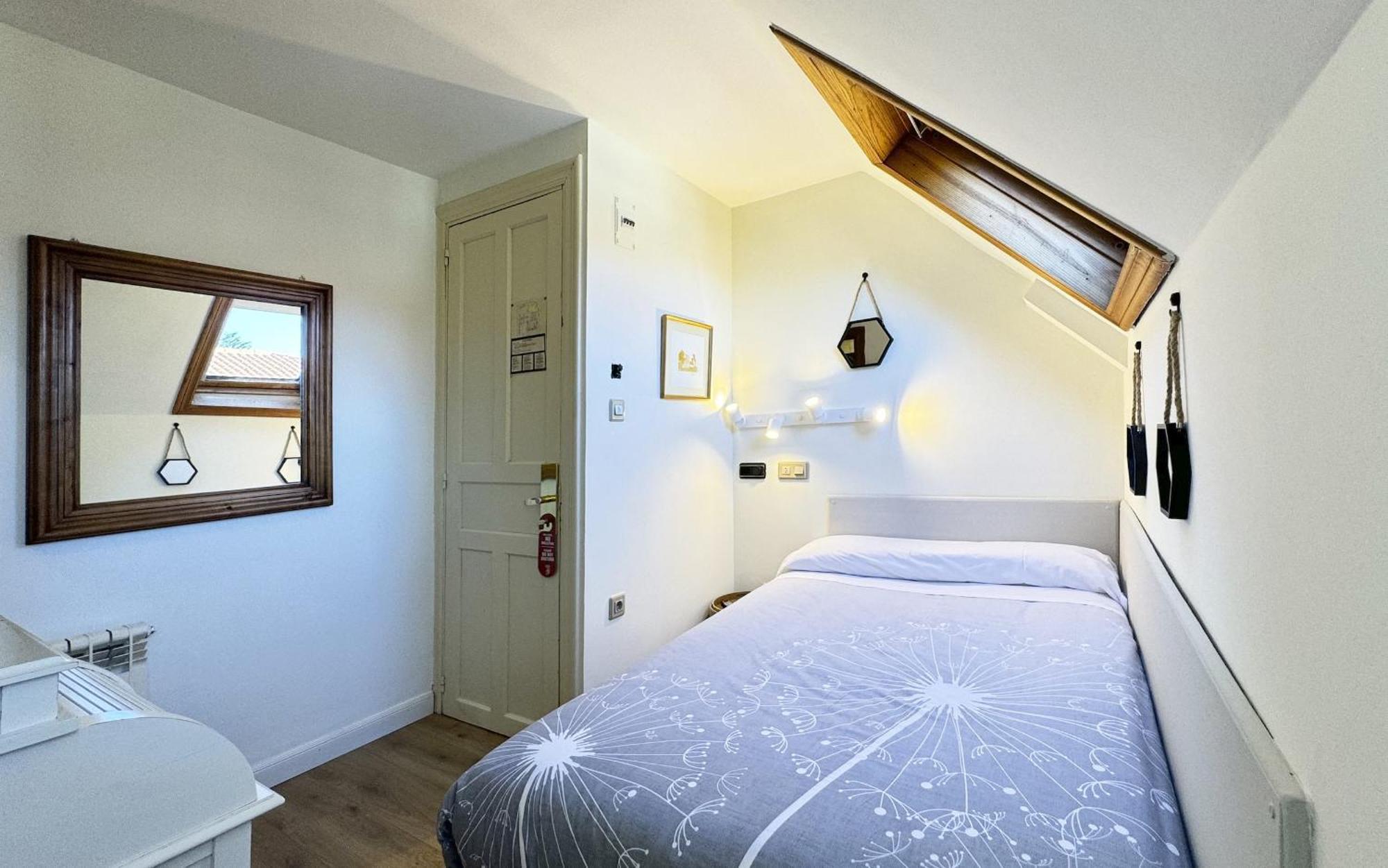 Posada Villa Rosa Reinosa Bagian luar foto