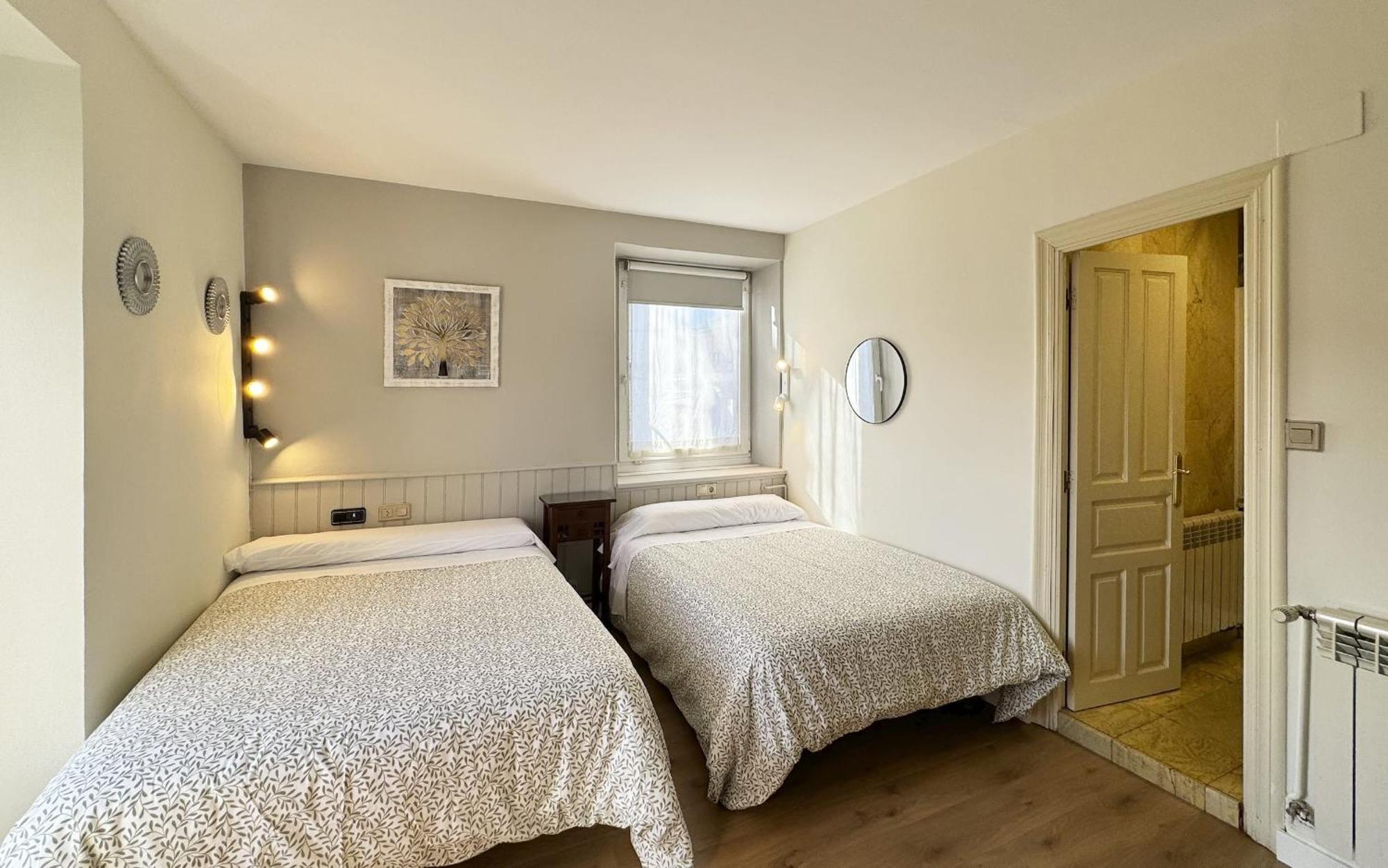 Posada Villa Rosa Reinosa Bagian luar foto